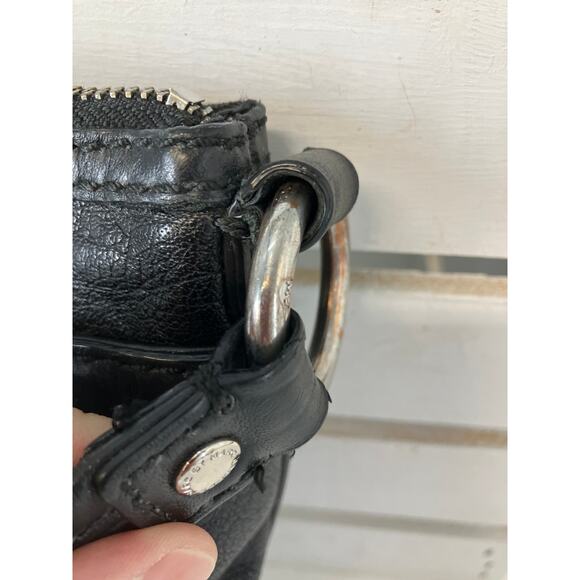 MARC BY MARC JACOBS SMALL BLACK LEATHER WOMENS CROSSBODY BAG - Picture 4 of 16